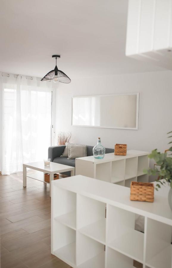 Bungalow Con Encanto Y Vistas Al Mar Винарос Экстерьер фото